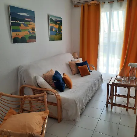 Apartment 5 Pax Playa *