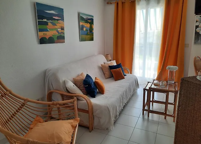 Apartment 5 Pax Playa *