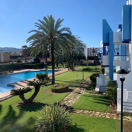 5 Pax Playa * Dénia